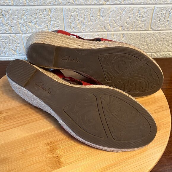 Clarks Leather Petrina Gail Espadrille Wedge Sandal, Red, Size 9 Wide - Picture 9 of 9